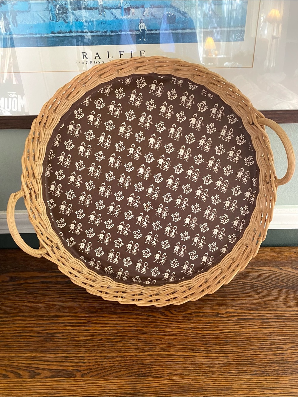 Vintage 1970s Round Woven Wicker Tray Handles Brown White Lining Boy Girl Flower